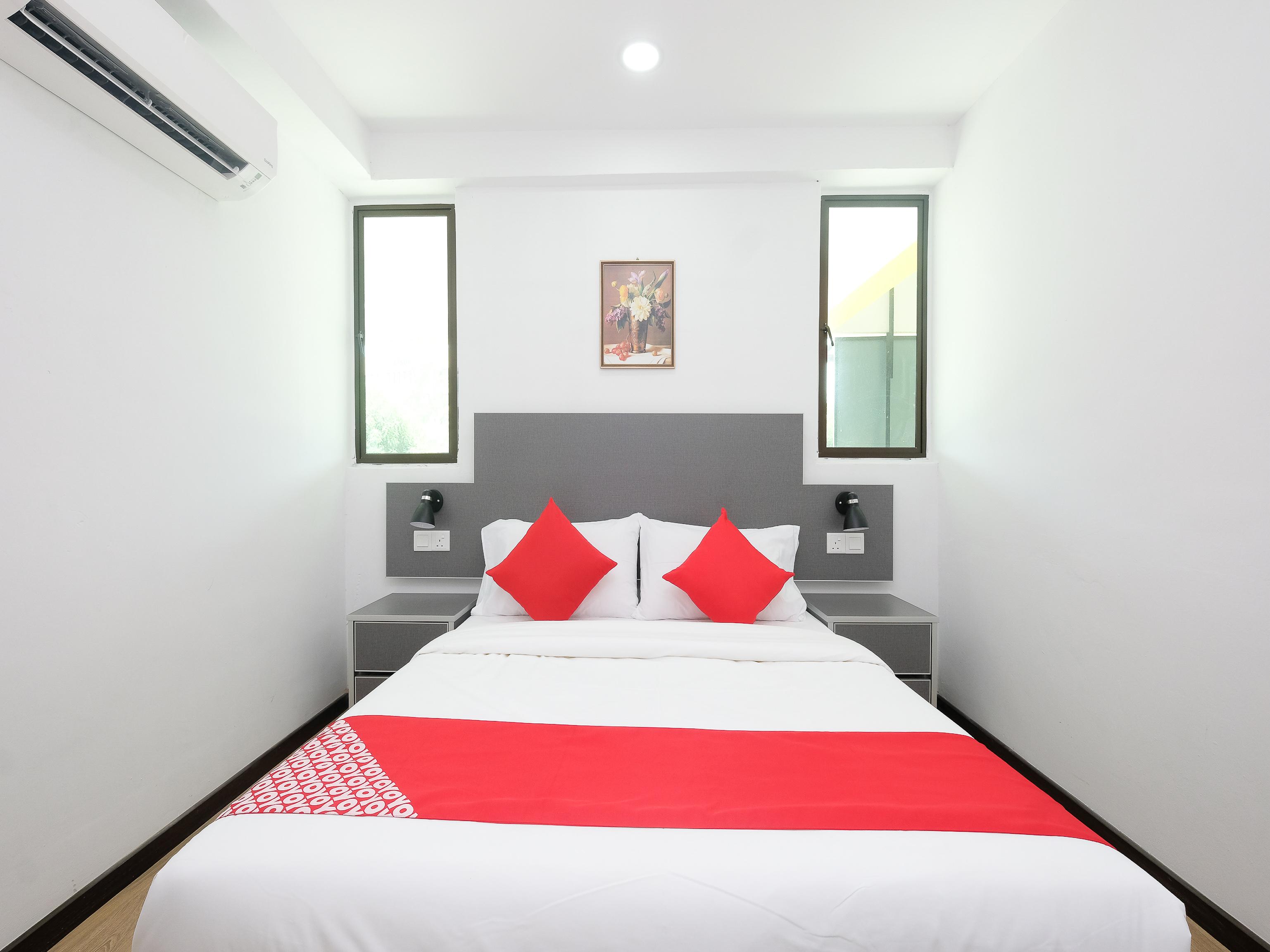 OYO 44043 First Garden Hotel Kuantan Buitenkant foto
