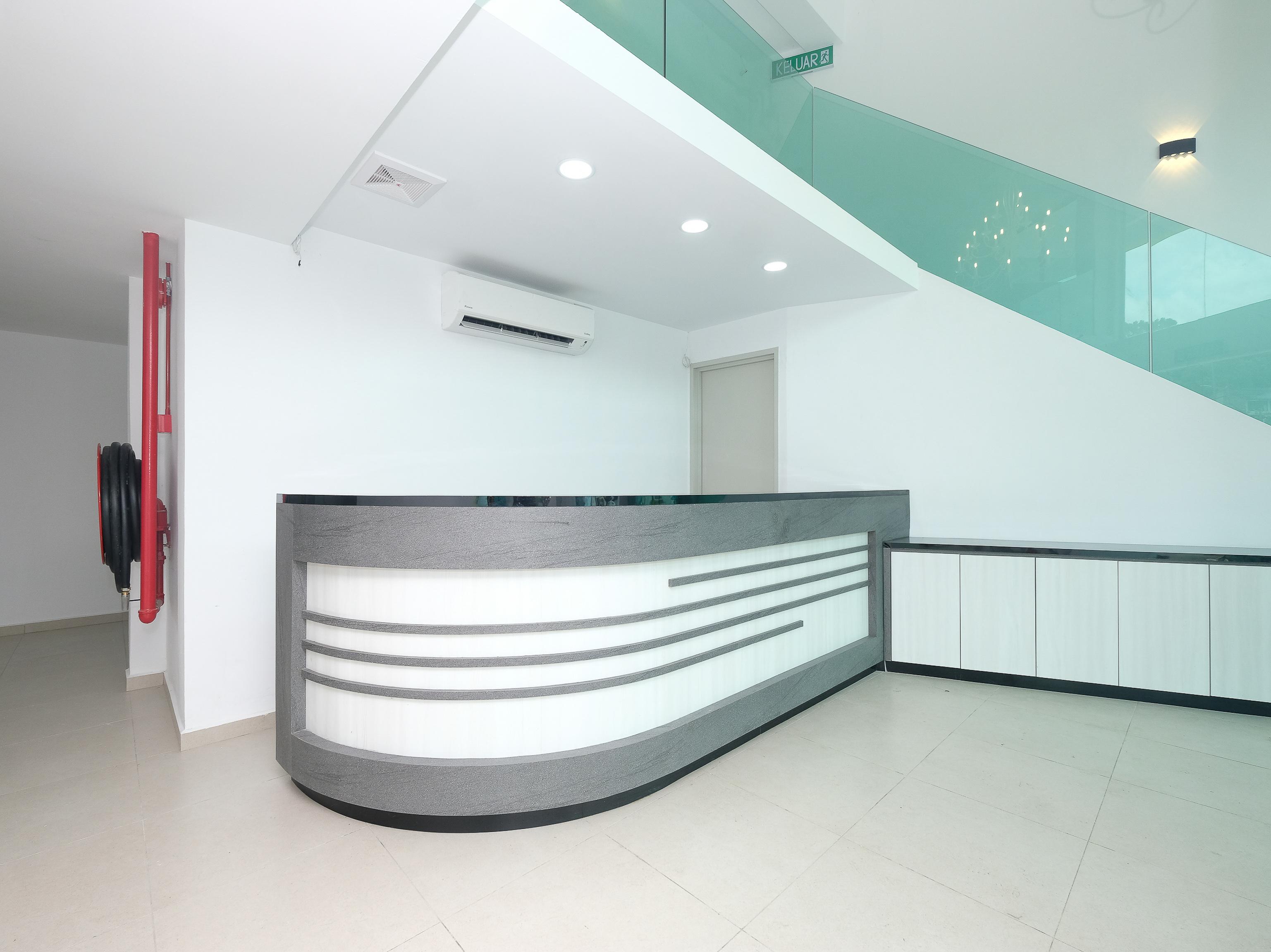 OYO 44043 First Garden Hotel Kuantan Buitenkant foto